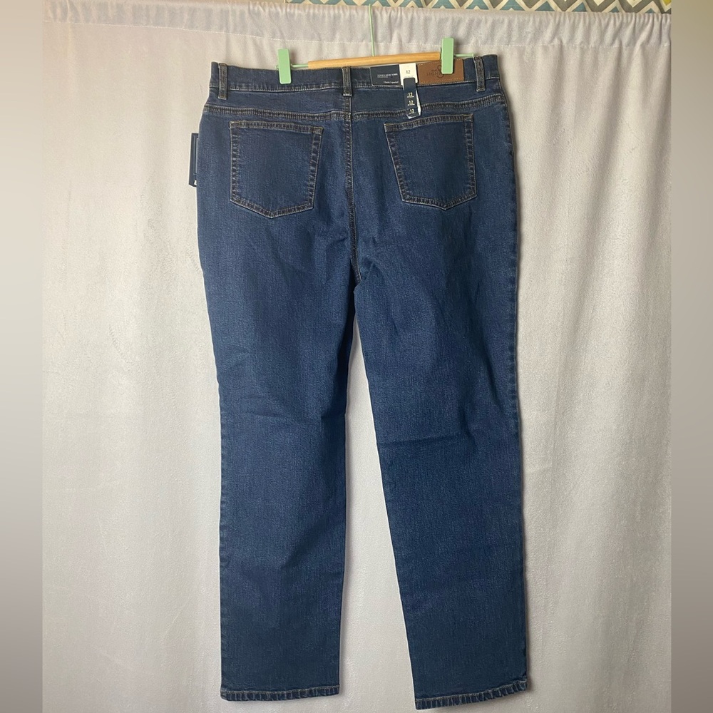 Jones New York Signature Dark Wash High-Rise Straight-Leg Jeans Classic 12 - Picture 3 of 8
